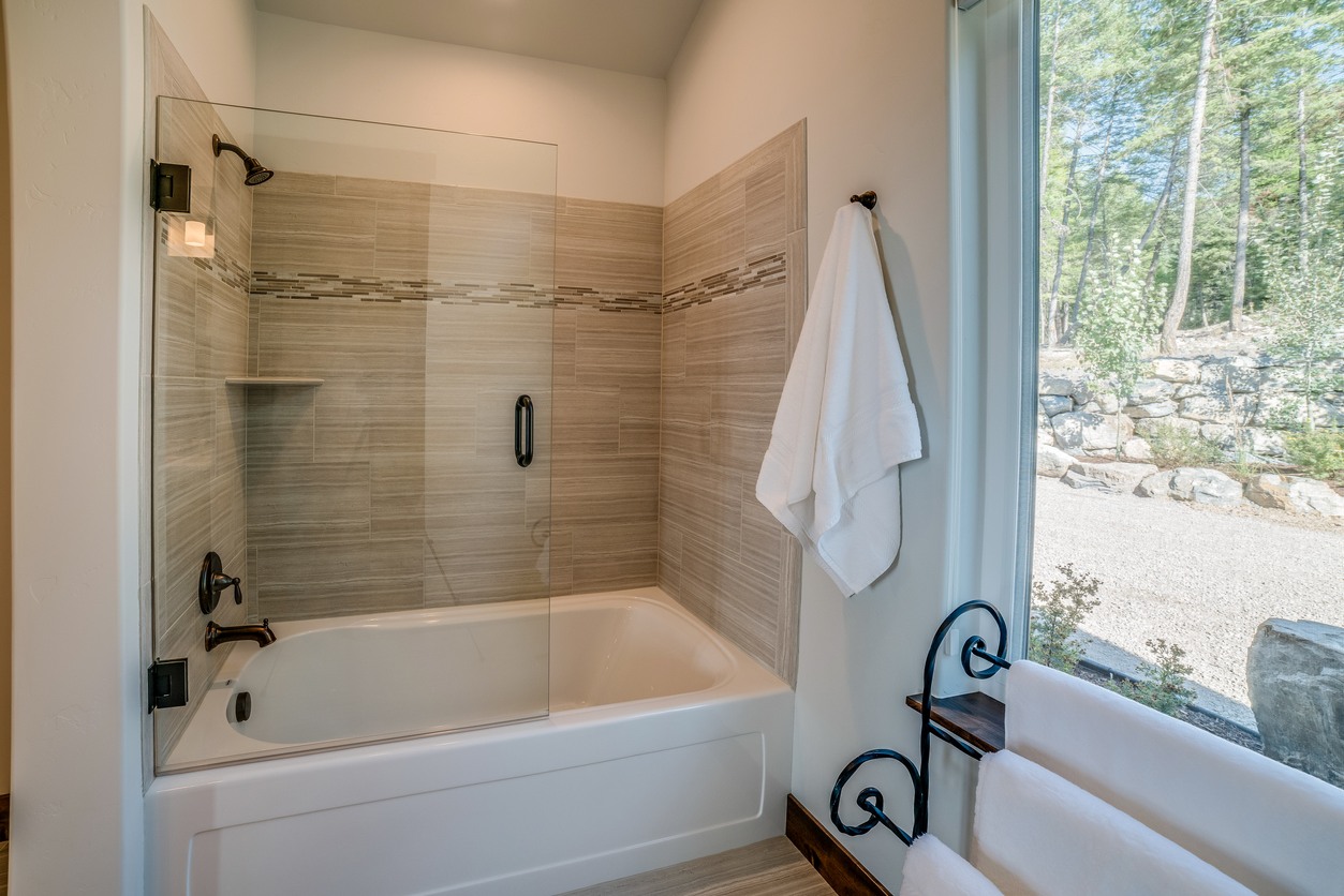 Shower & Tub Installation in Columbus